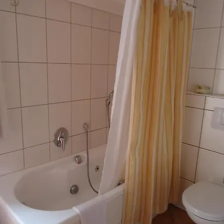 Am Alten Fronhof Pensjonat Bergisch Gladbach