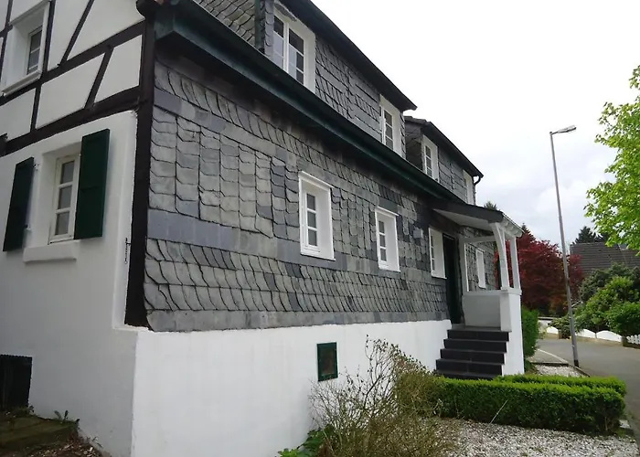 Am Alten Fronhof ベルギッシュ・グラートバッハ