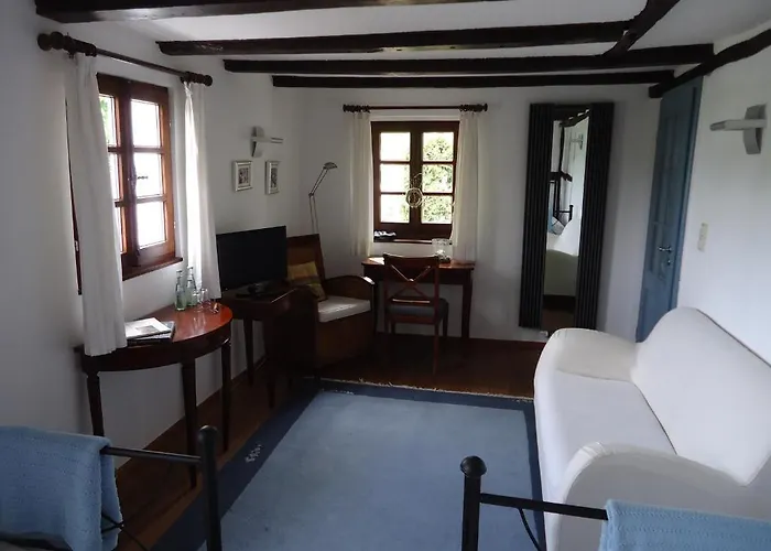 Pensionat Am Alten Fronhof 3*